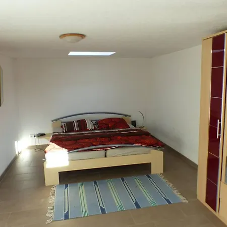 Ehemaliges Torhaus Am Rande Der Dresdner Neustadt Holiday home Dresden
